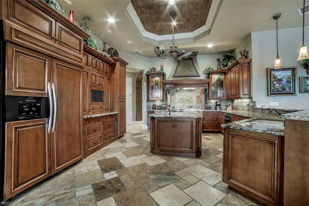 CAPE HARBOUR - Residential