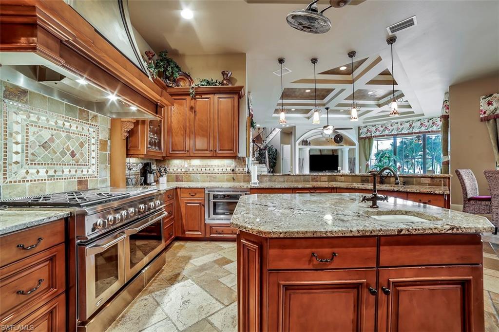 CAPE HARBOUR - Residential