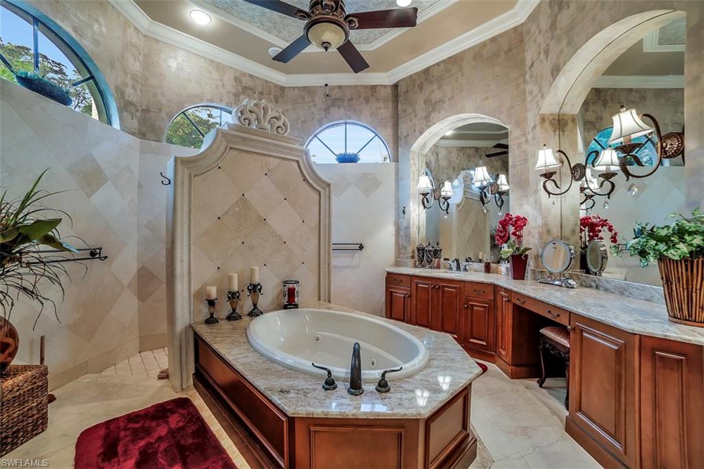 CAPE HARBOUR - Residential