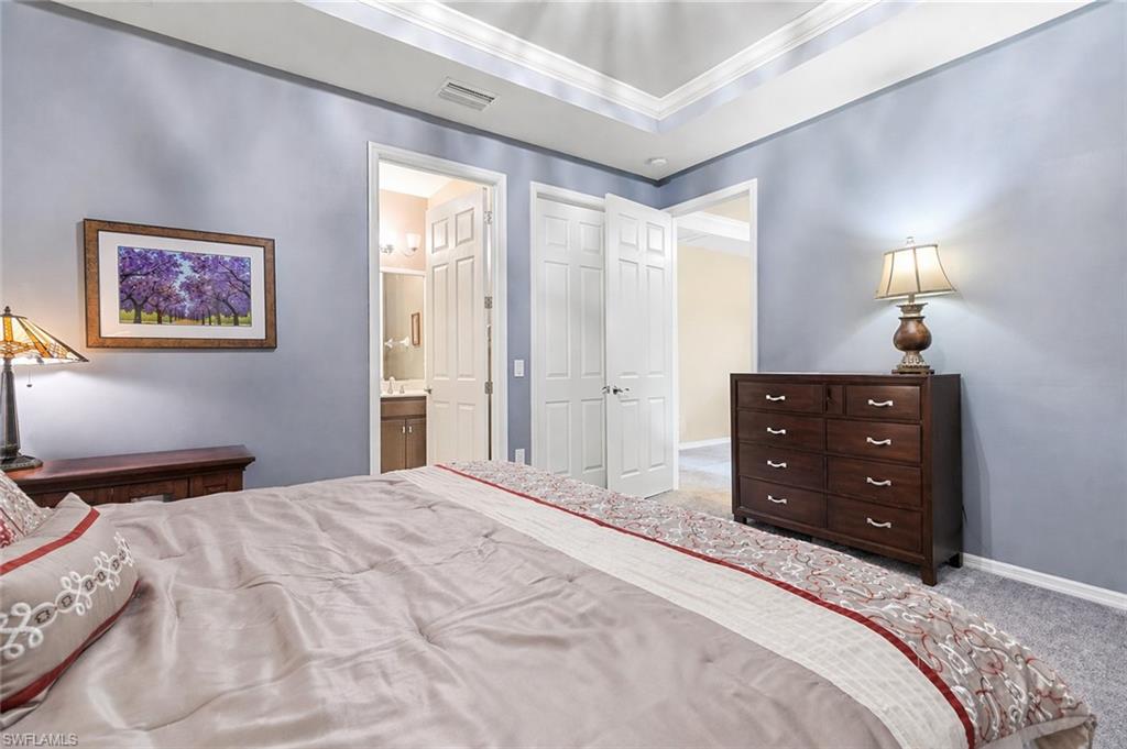 ENTRADA - Residential