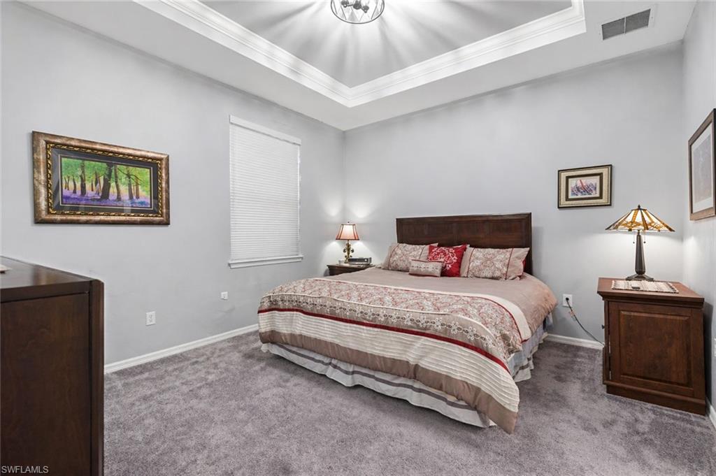 ENTRADA - Residential