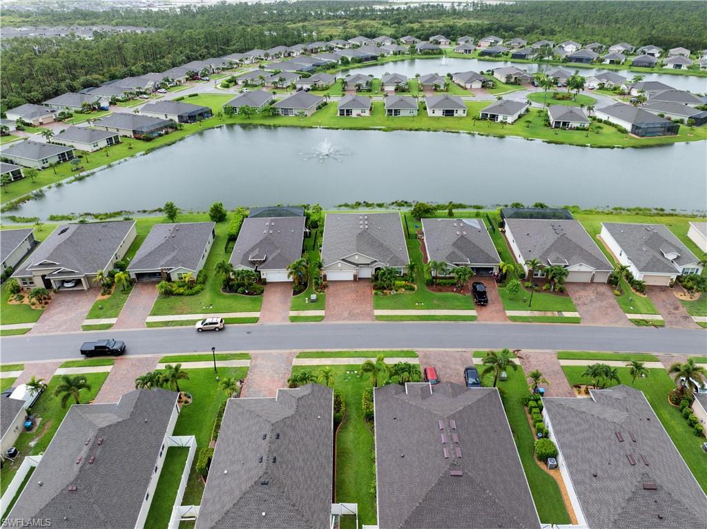 ENTRADA - Residential