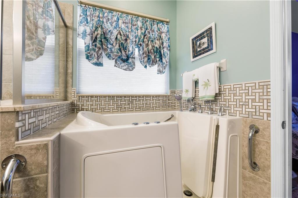 ENTRADA - Residential