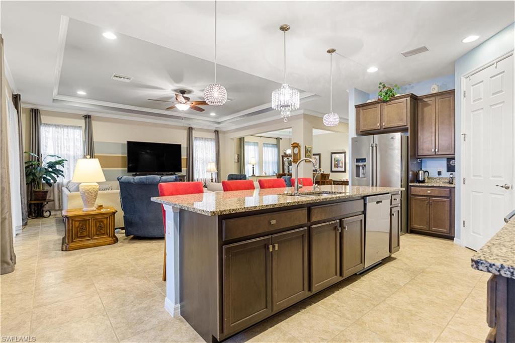 ENTRADA - Residential