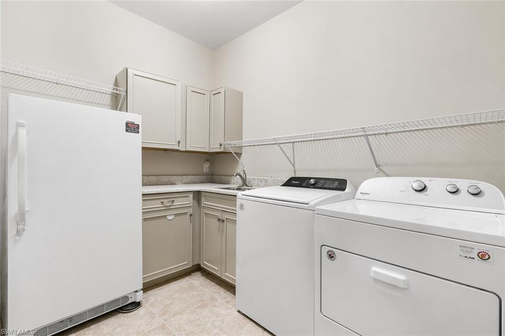 ENTRADA - Residential