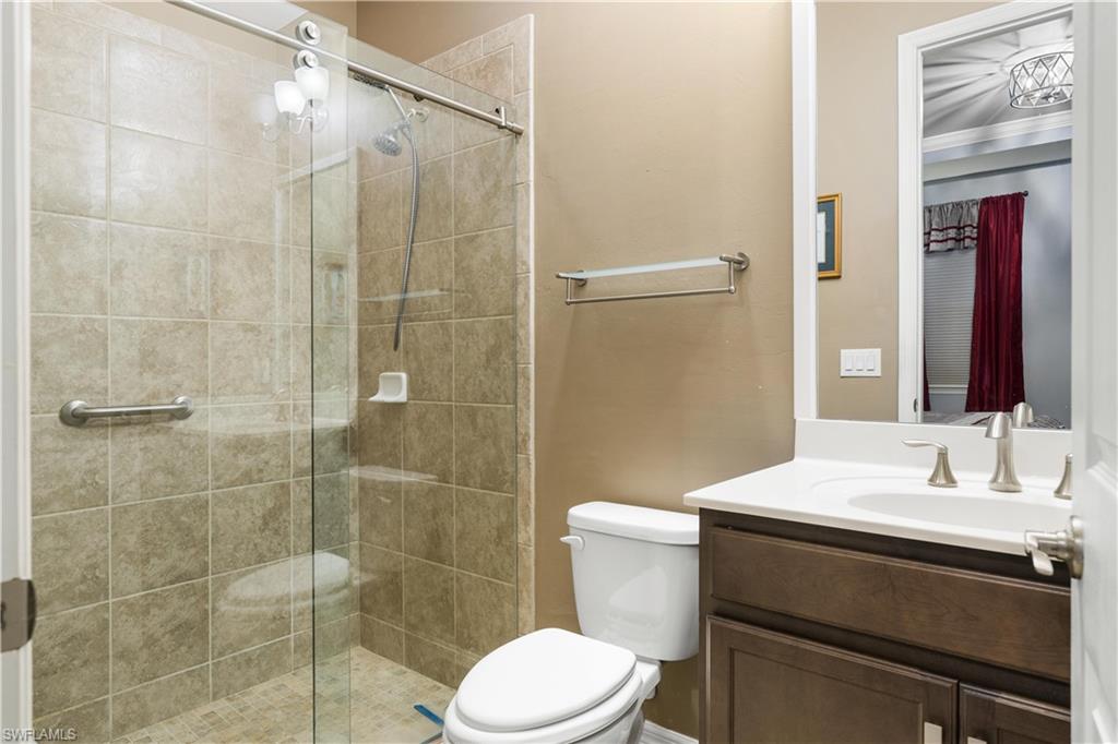 ENTRADA - Residential