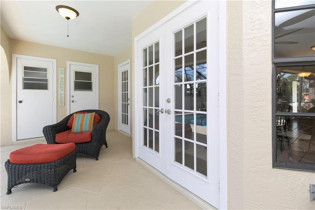 SAN CARLOS PARK - Residential