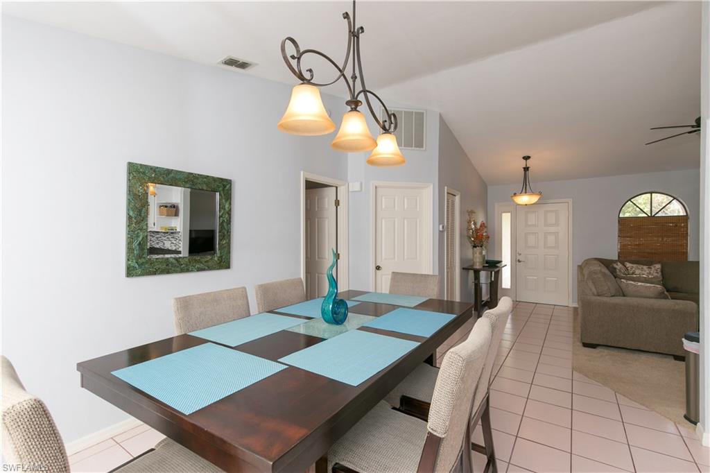 SAN CARLOS PARK - Residential