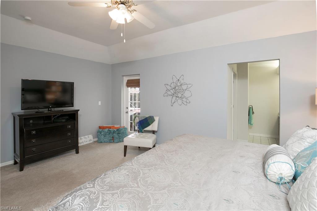 SAN CARLOS PARK - Residential