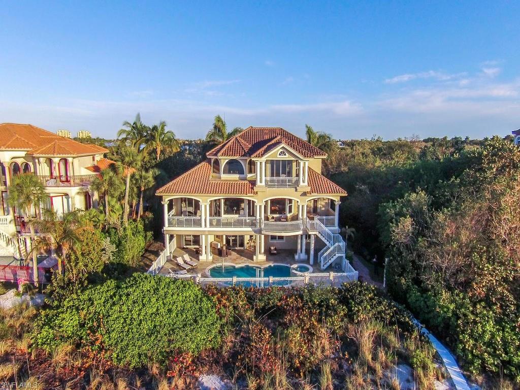 HIDEAWAY BEACH - Residential