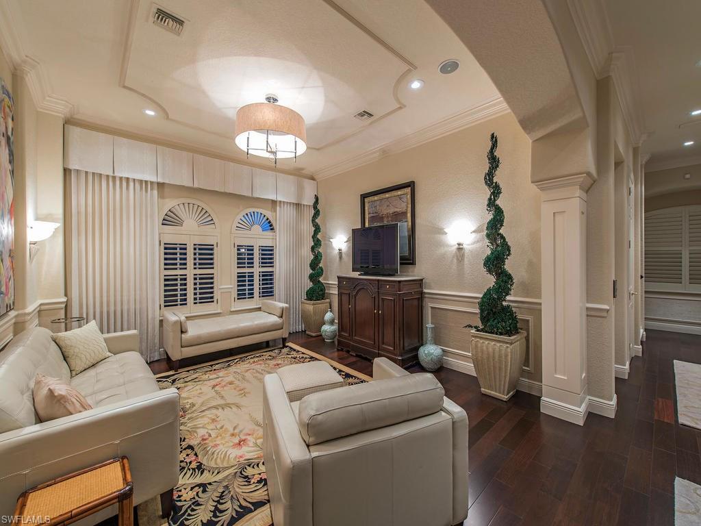 HIDEAWAY BEACH - Residential