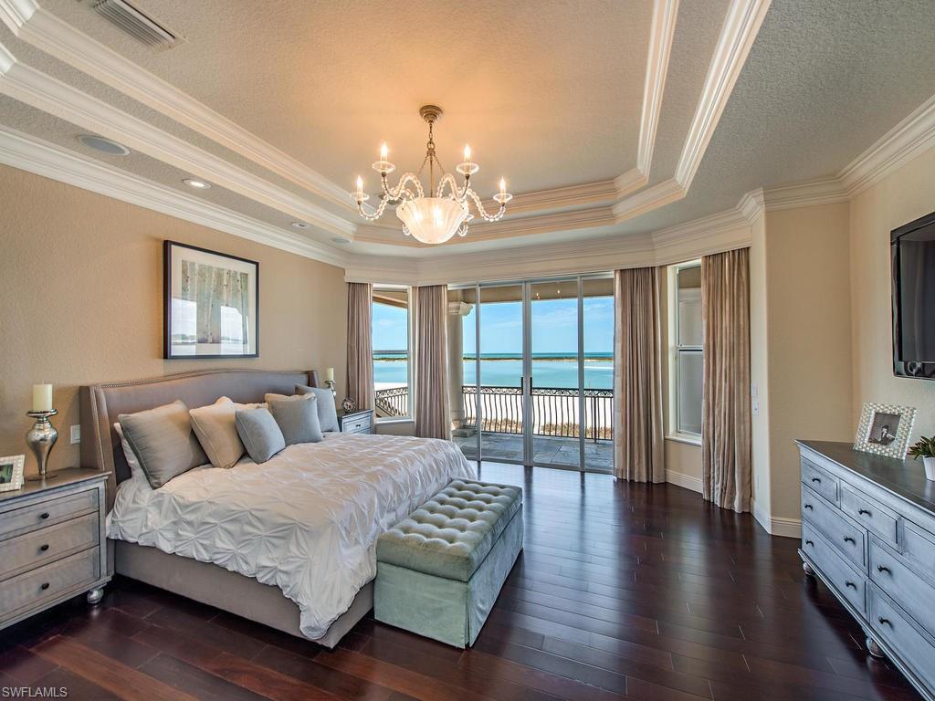 HIDEAWAY BEACH - Residential