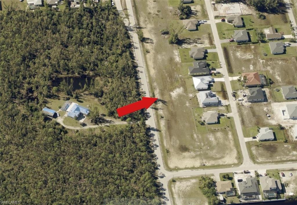 CAPE CORAL - Land