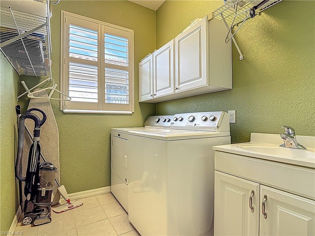 HERONS GLEN - Residential