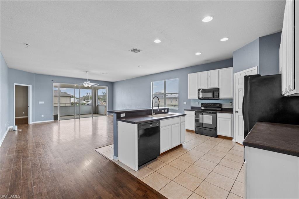 SHADOW LAKES - Residential