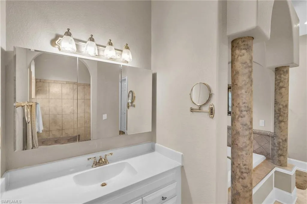 North Fort Myers, Florida, 33917, United States, 3 Bedrooms Bedrooms, ,3 BathroomsBathrooms,Residential,Active,1778778