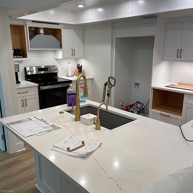 ATRIUM CONDO - Residential