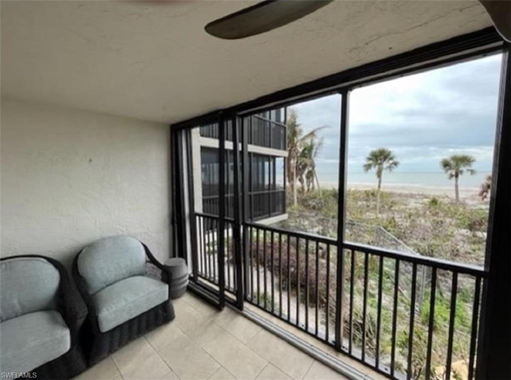 ATRIUM CONDO - Residential