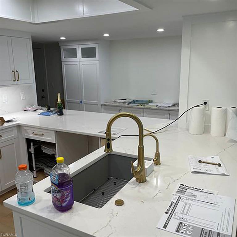 ATRIUM CONDO - Residential