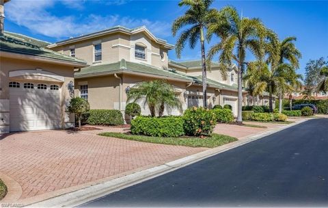 558 Vintage Reserve LN 19B NAPLES FL 34119
