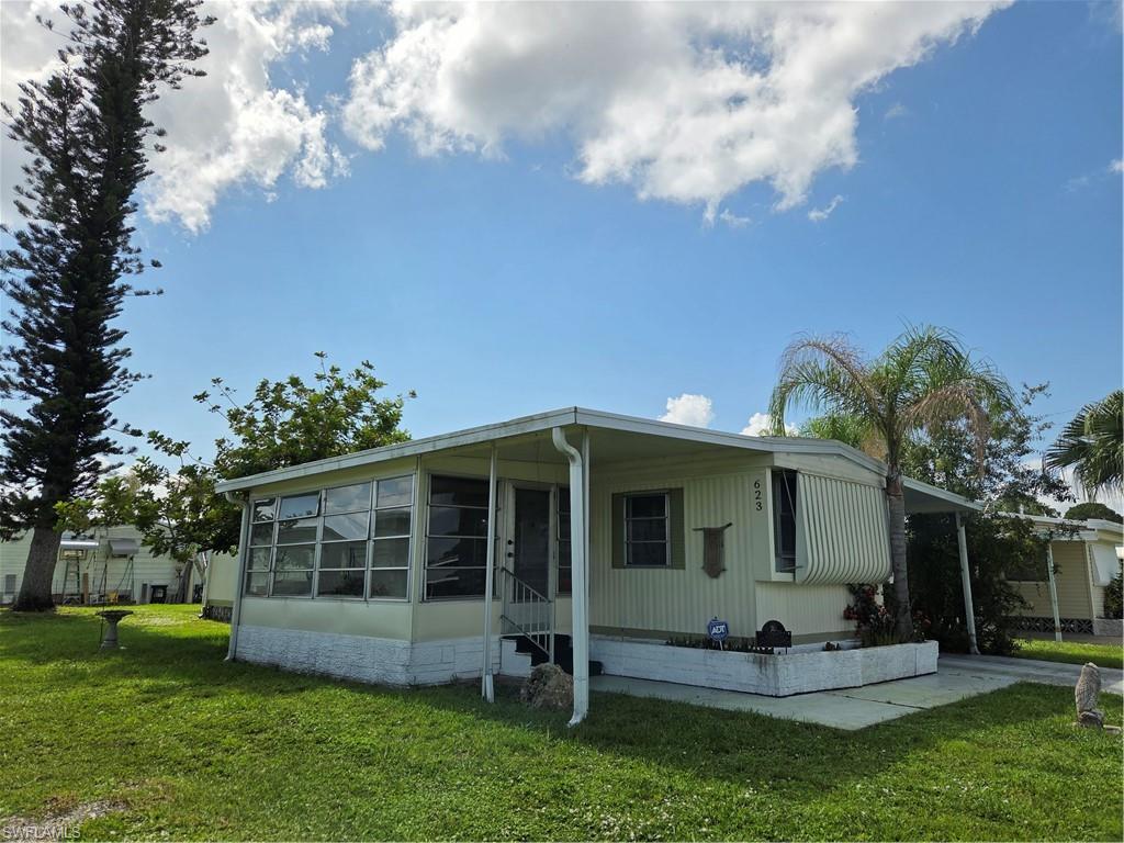 LAZY DAYS MOBILE VILLAGE - Residential