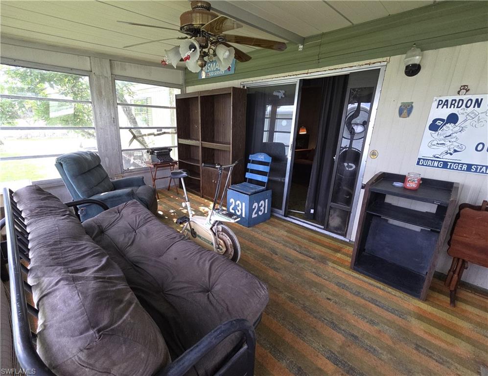 LAZY DAYS MOBILE VILLAGE - Residential