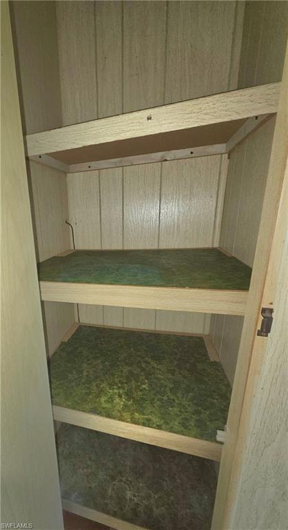 LAZY DAYS MOBILE VILLAGE - Residential