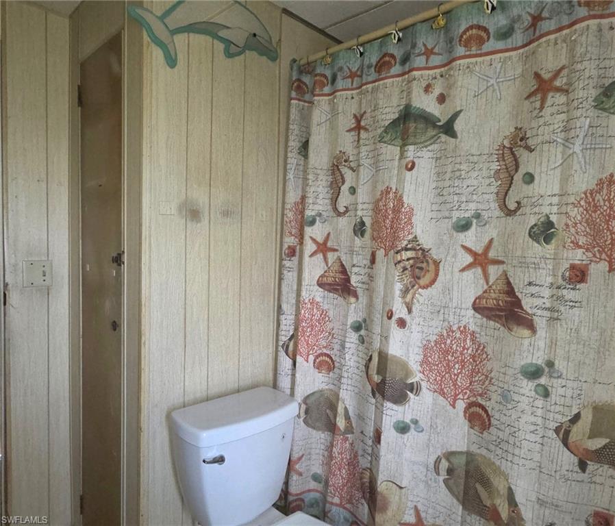 LAZY DAYS MOBILE VILLAGE - Residential