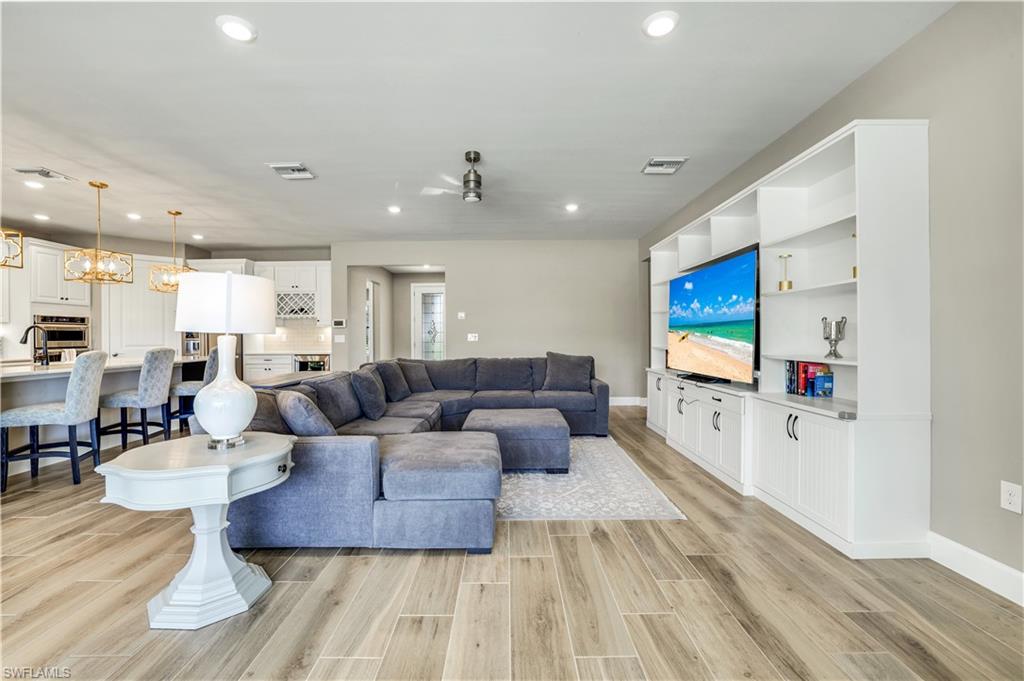 GREYHAWK AT GOLF CLUB OF THE EVERGLADES - Residential