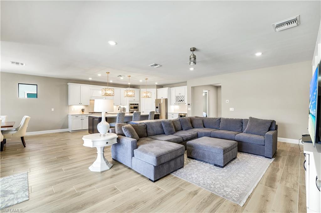 GREYHAWK AT GOLF CLUB OF THE EVERGLADES - Residential