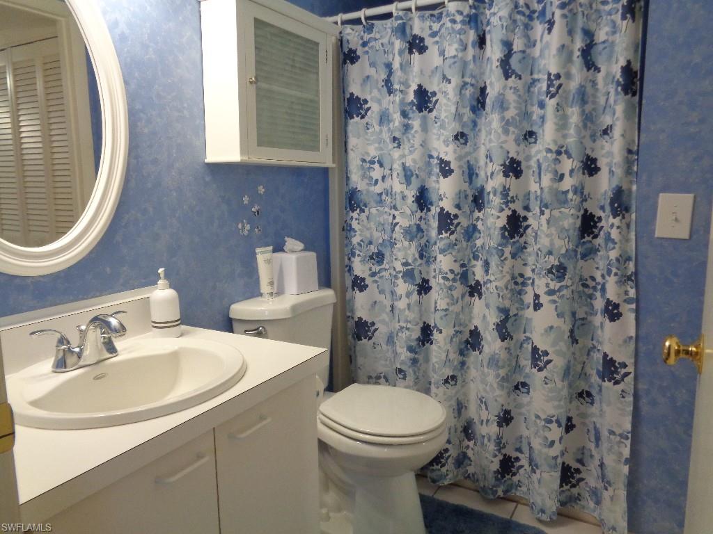 SEVEN LAKES - Residential