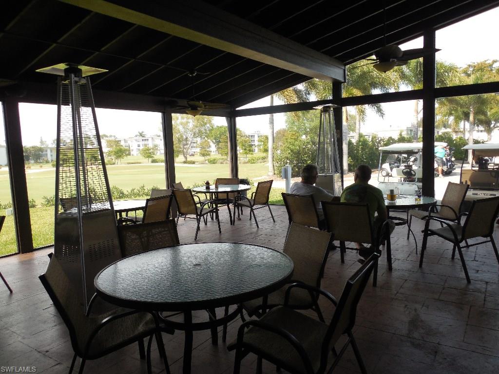 SEVEN LAKES - Residential