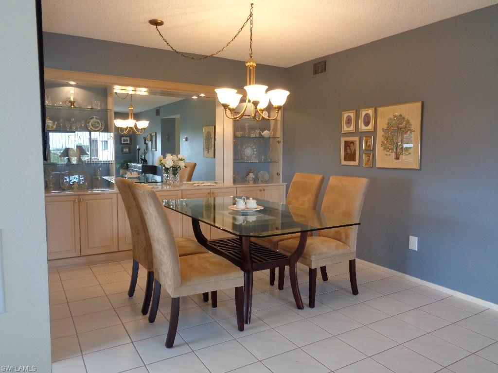 SEVEN LAKES - Residential