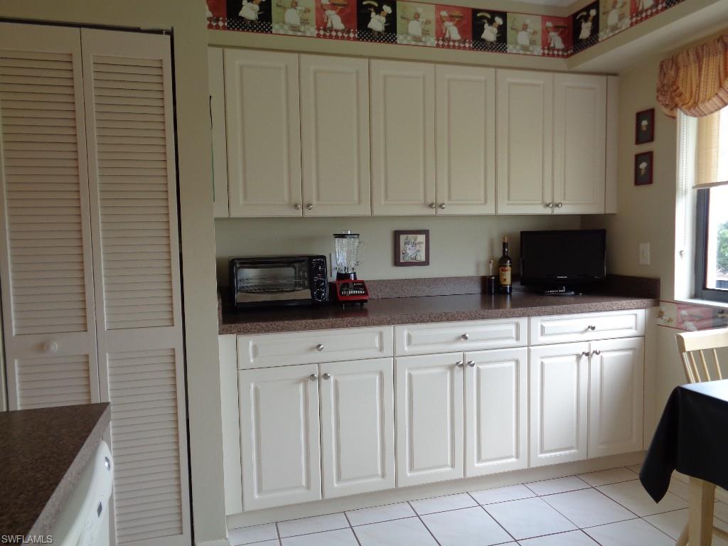 SEVEN LAKES - Residential