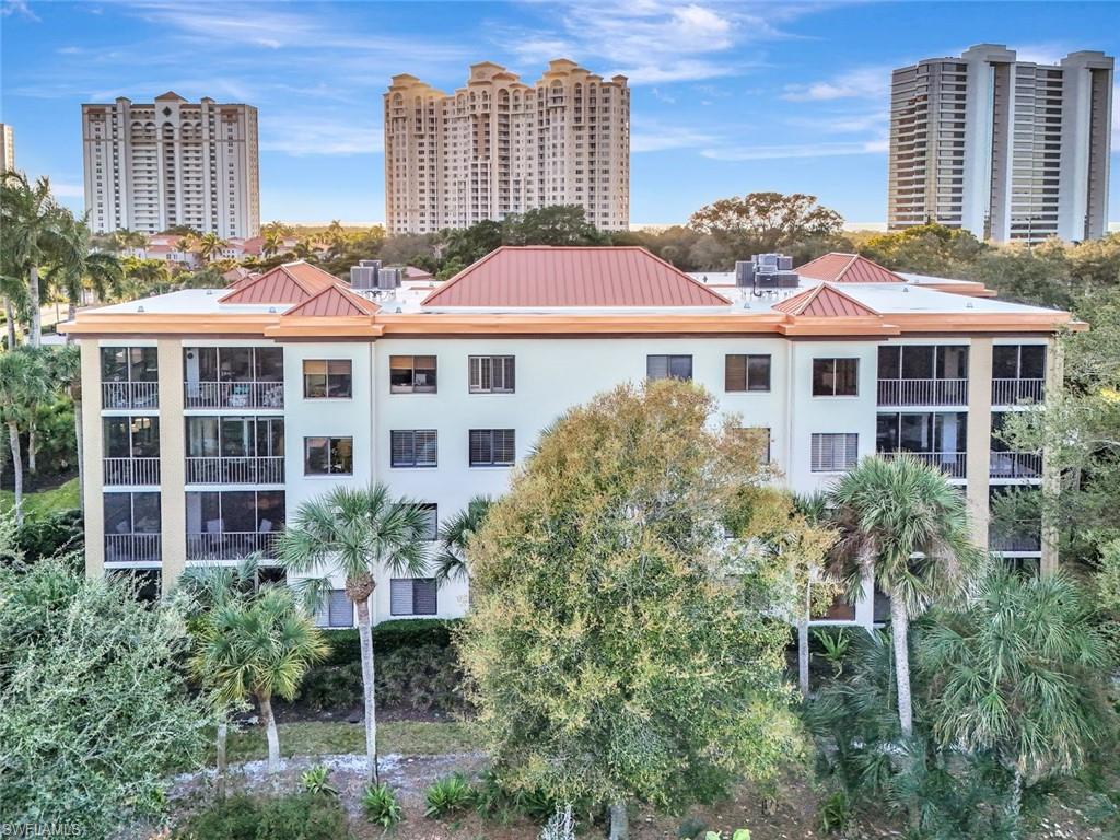 INTERLACHEN - Residential