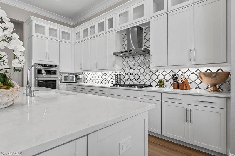 ISLES OF COLLIER PRESERVE - Residential