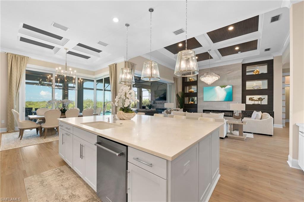 ISLES OF COLLIER PRESERVE - Residential