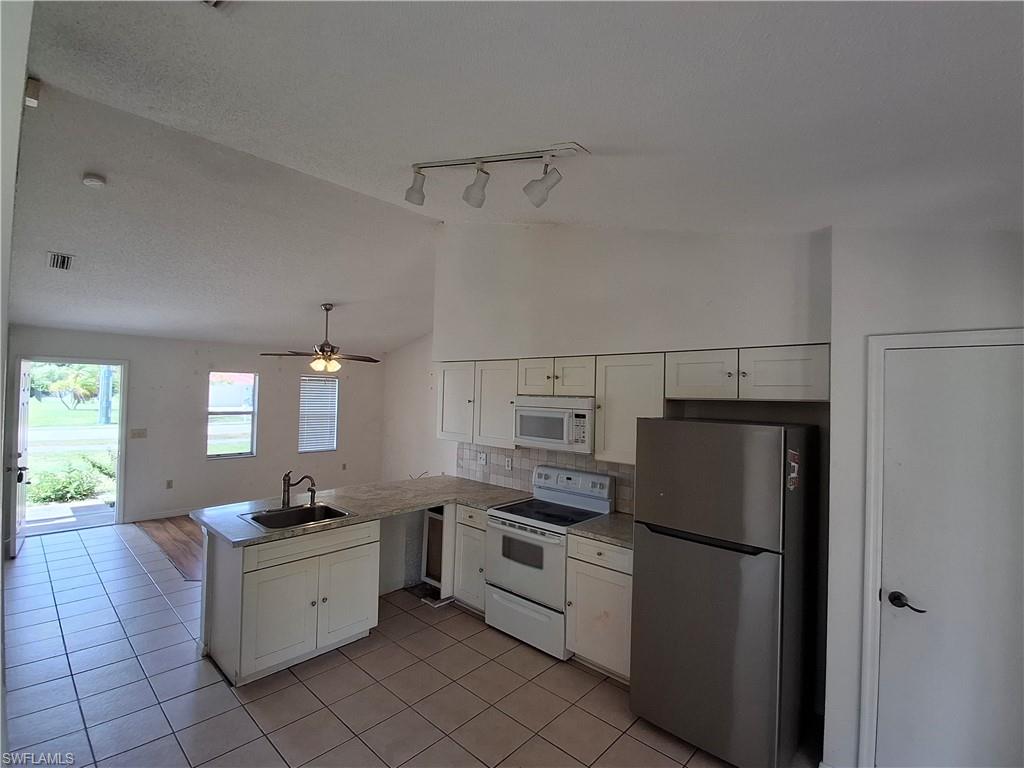 PORT CHARLOTTE - Residential