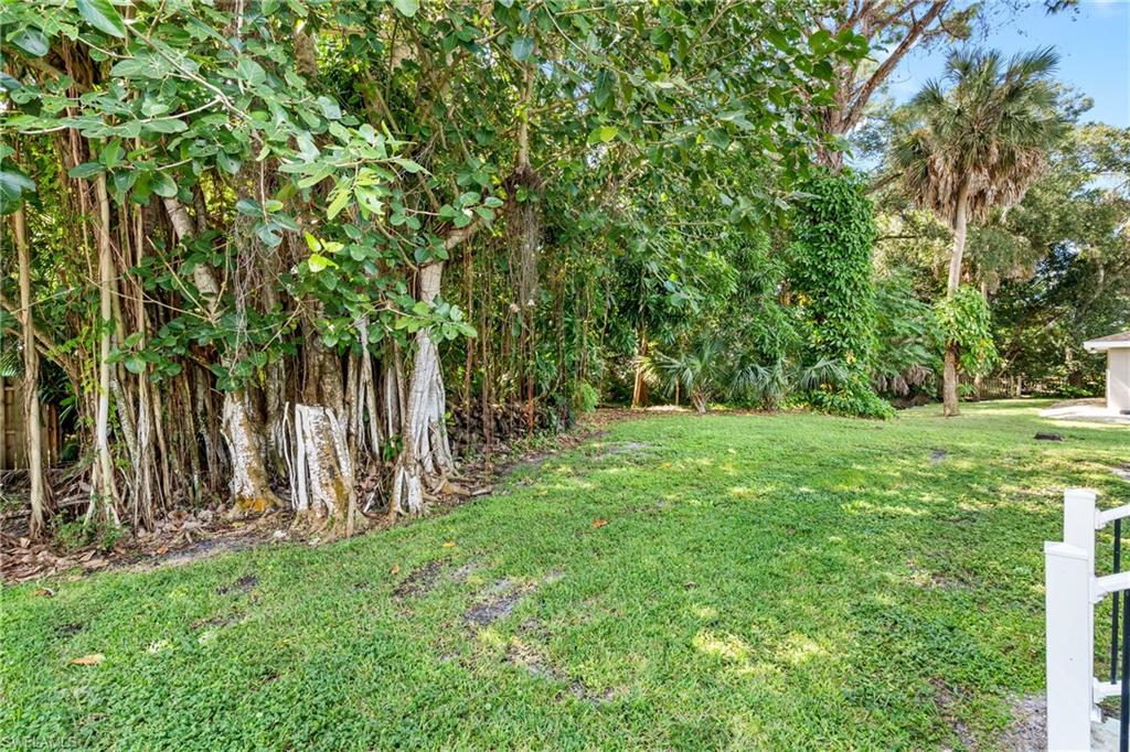 HEITMANS - Residential Lease