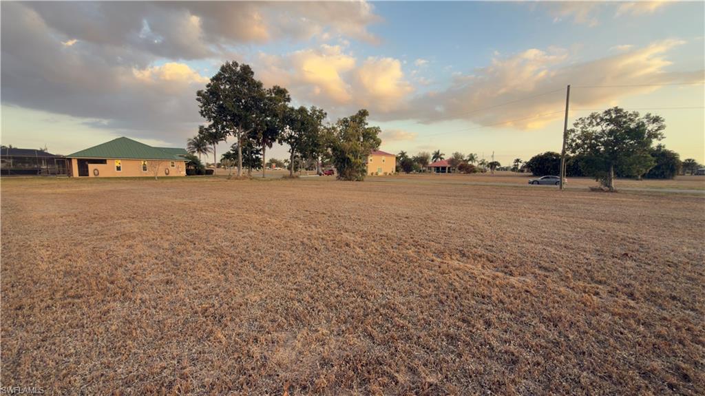 PUNTA GORDA ISLES - Land