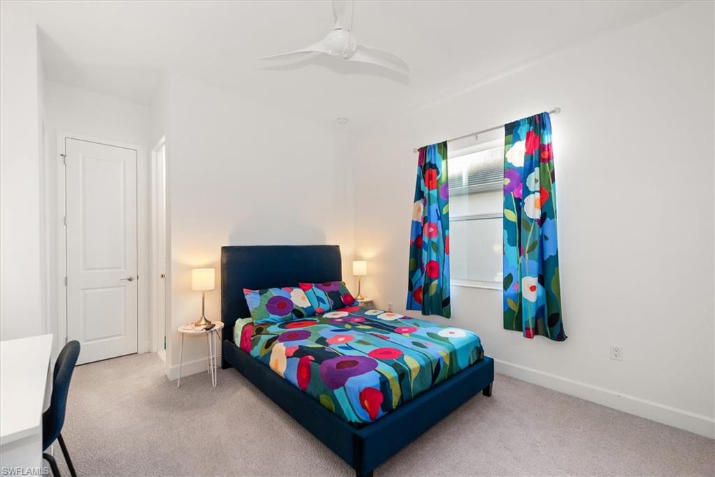 VALENCIA TRAILS - Residential