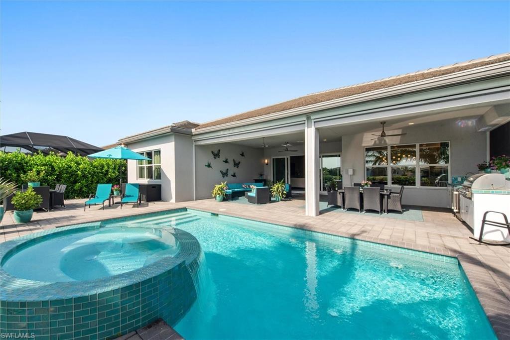 VALENCIA TRAILS - Residential