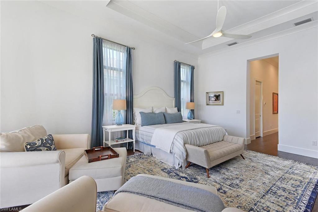 ESPLANADE - Residential