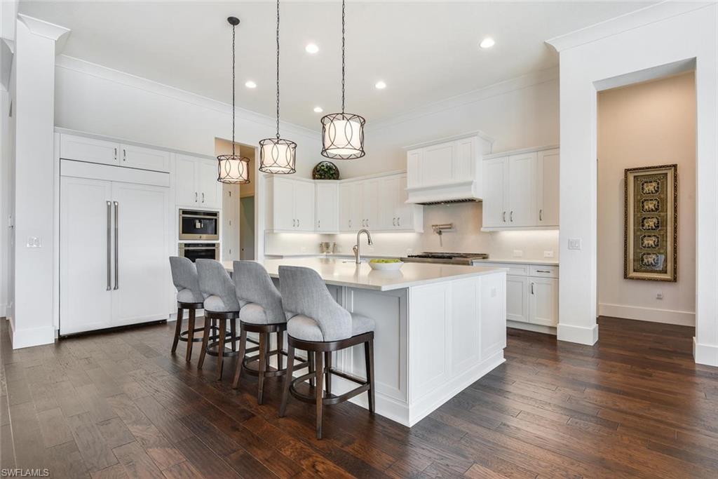 ESPLANADE - Residential