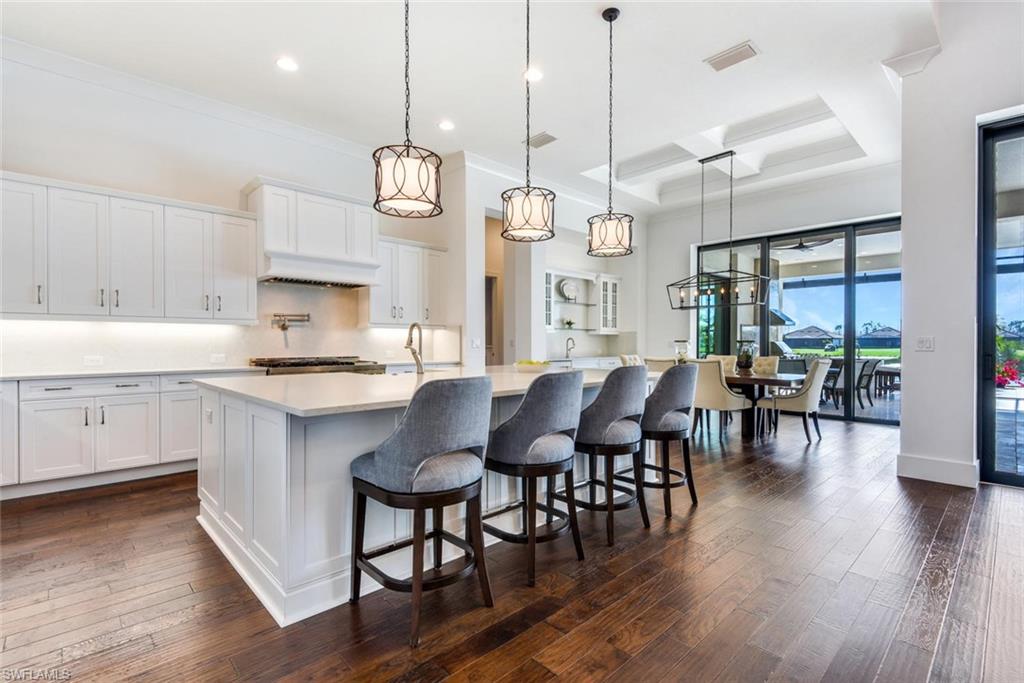 ESPLANADE - Residential