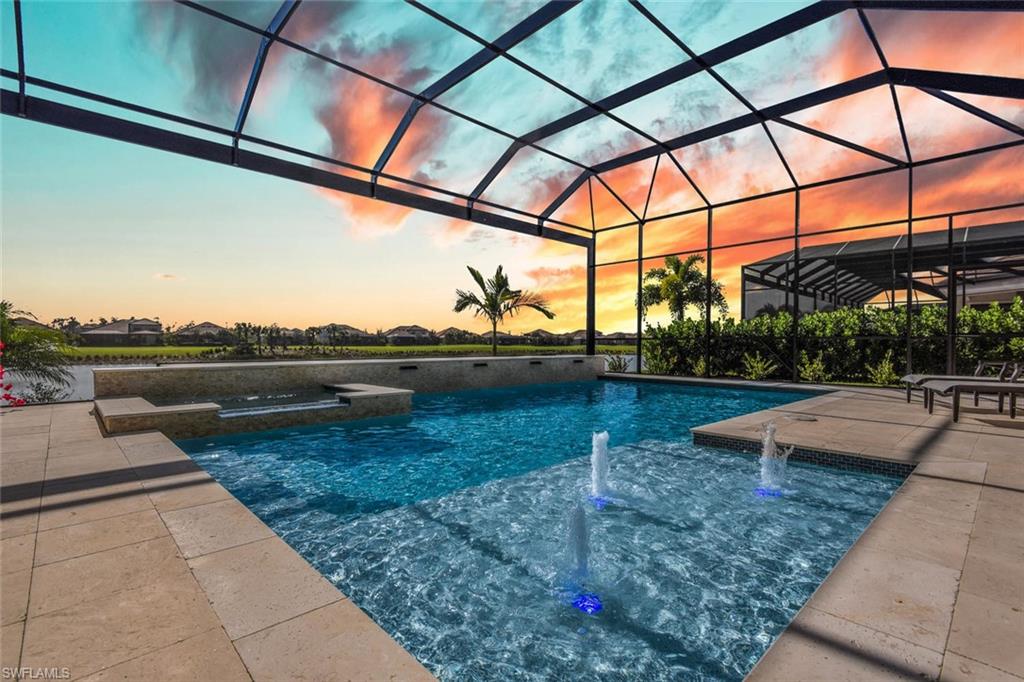 ESPLANADE - Residential