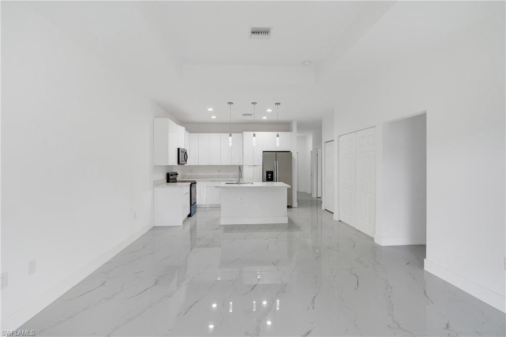 LEHIGH ACRES - Residential Lease