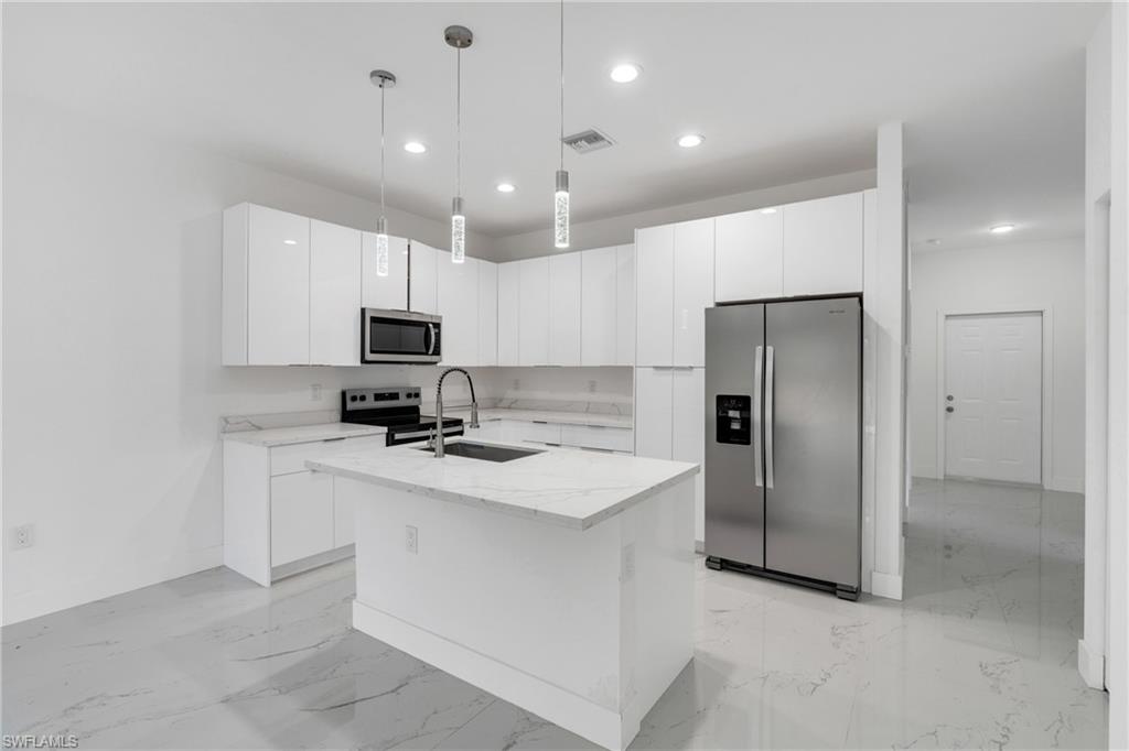 LEHIGH ACRES - Residential Lease