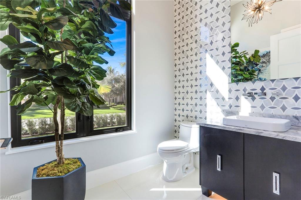 PARK SHORE - Residential