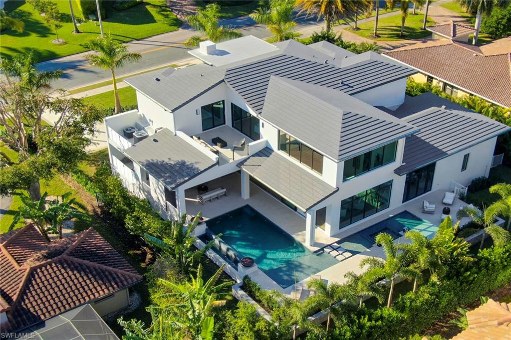 PARK SHORE - Residential